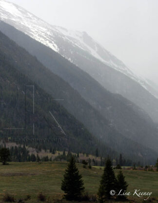 Photo of mountains and mist.